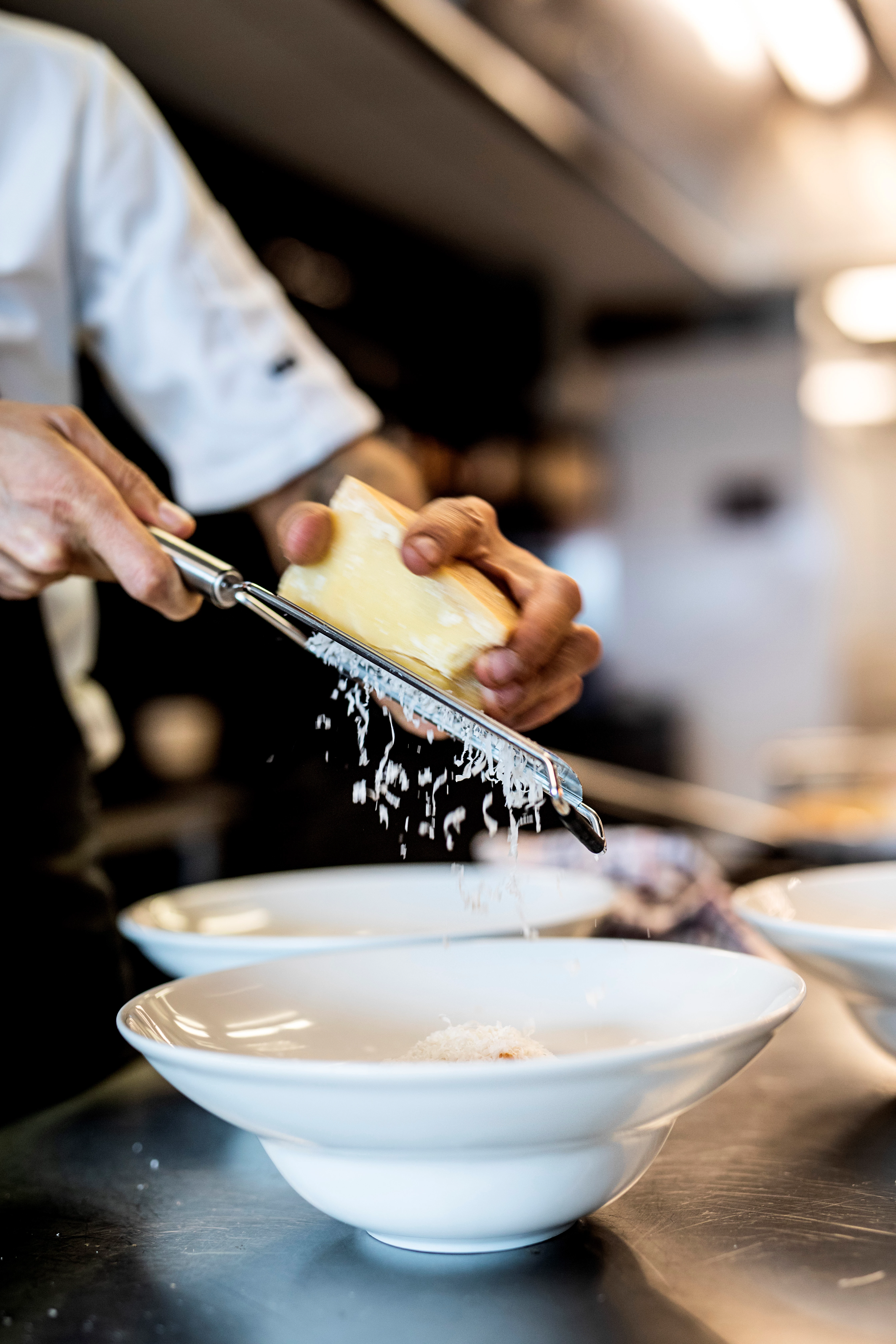 Microplane rivejern med lille høvl, parmesan