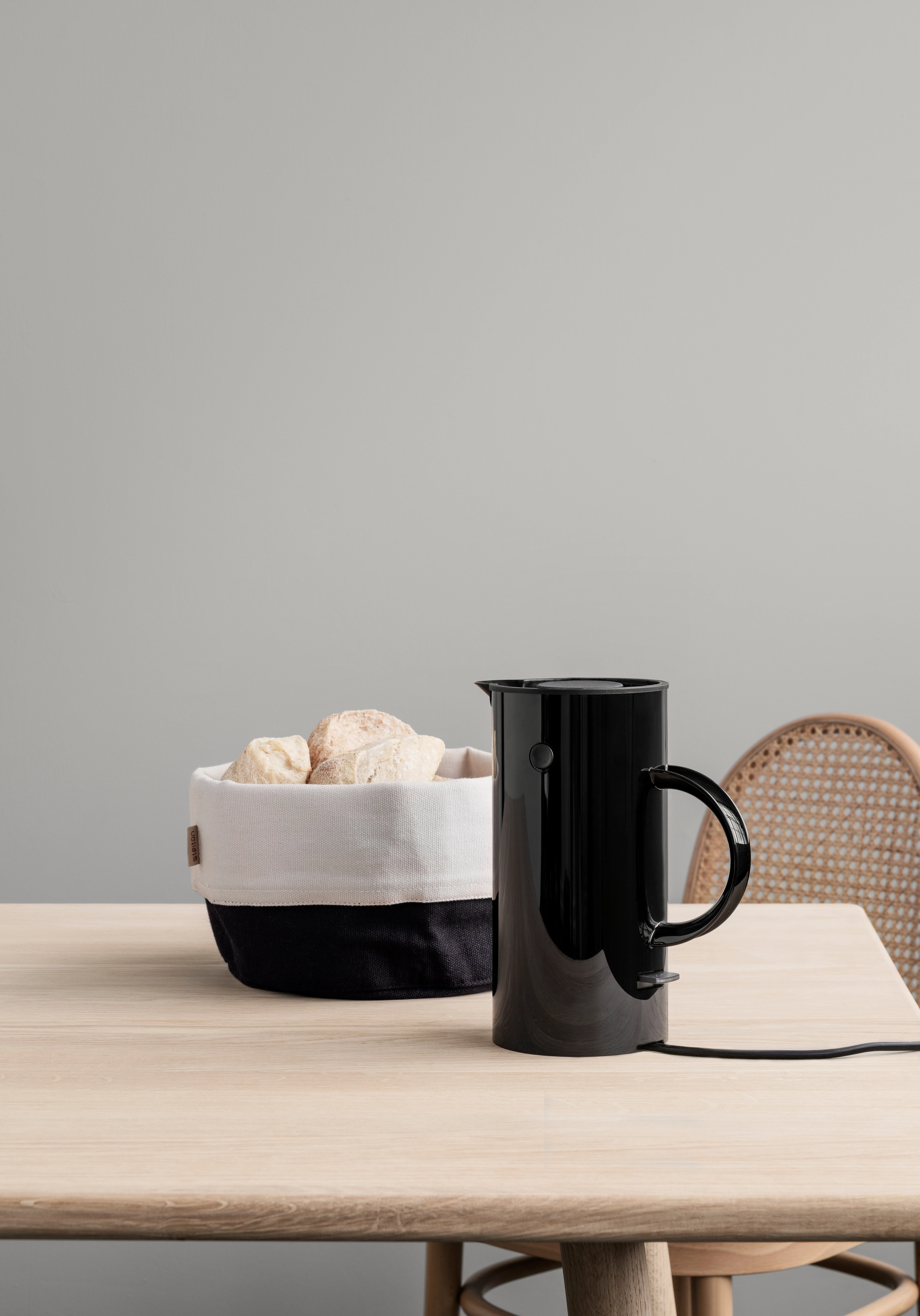 Stelton EM77 elkedel, sort, 0,5 ltr.