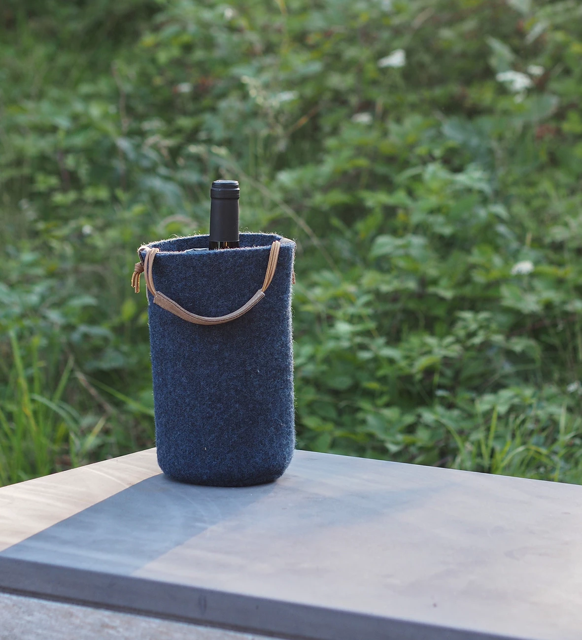 Lübech Living Glerup vinkøler inkl. køleelement, mørkeegrå, H24 cm