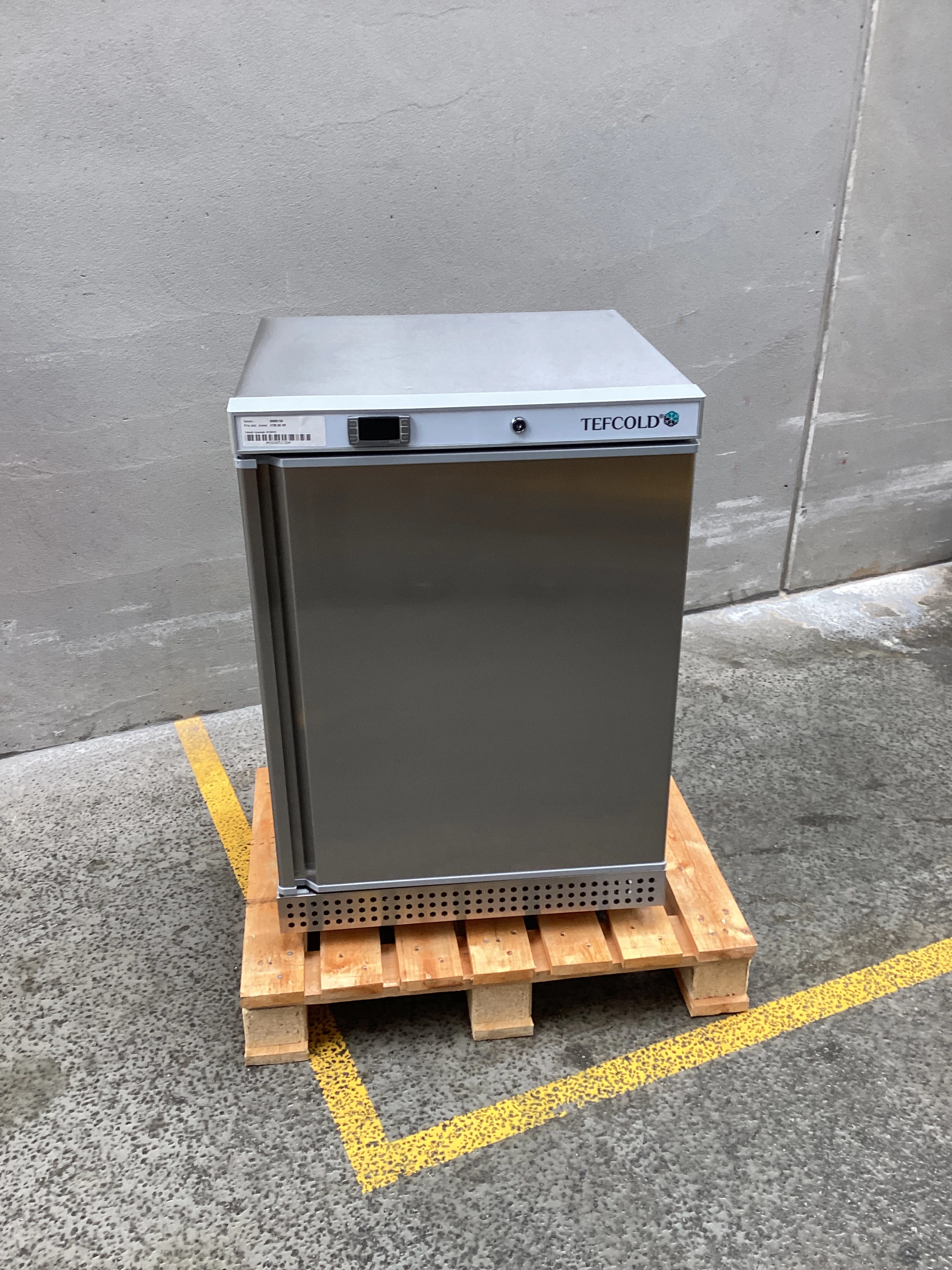 Tefcold fryseskab UF200VS