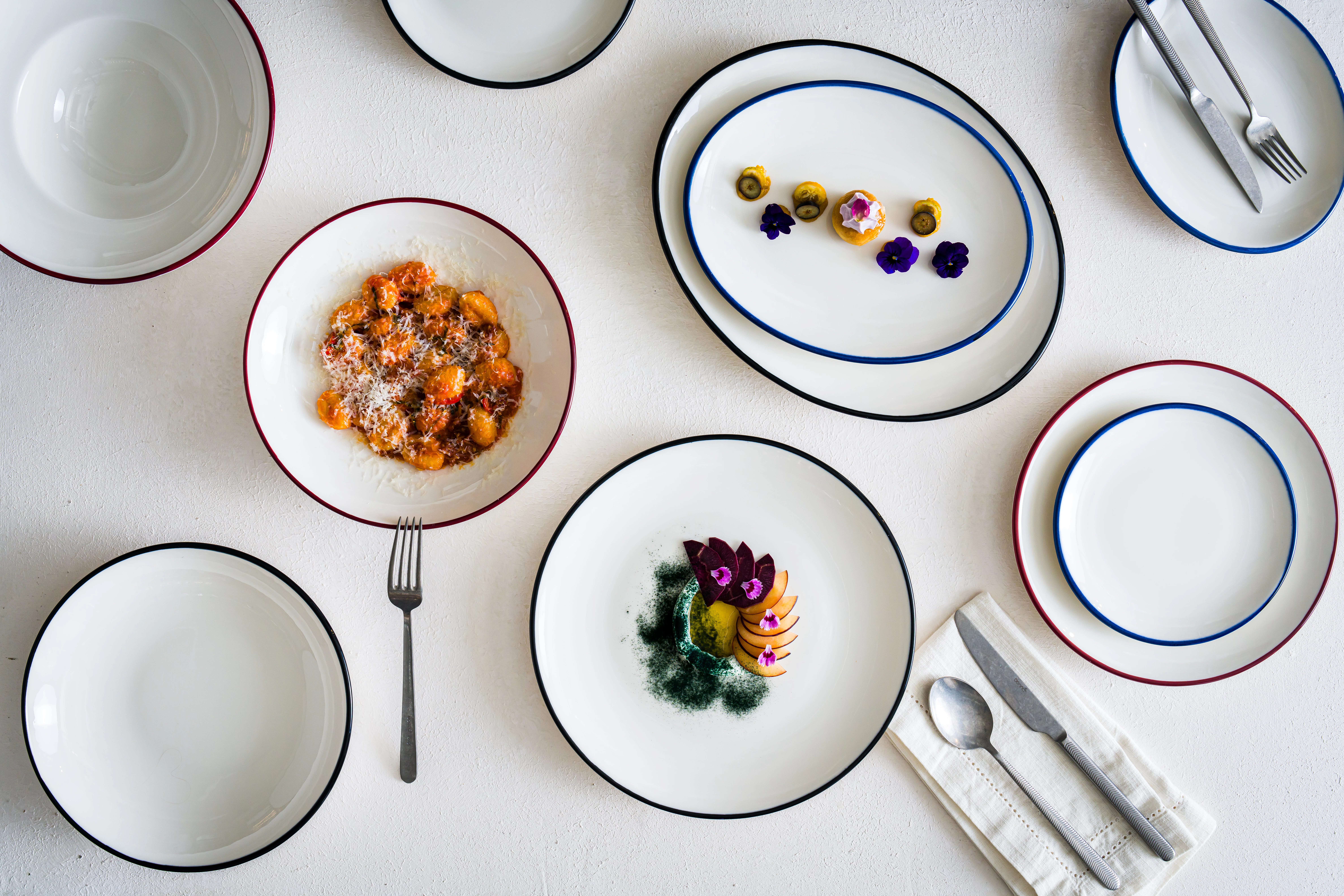 Bonna Linea skål, rød, 25 cl, ø14 cm