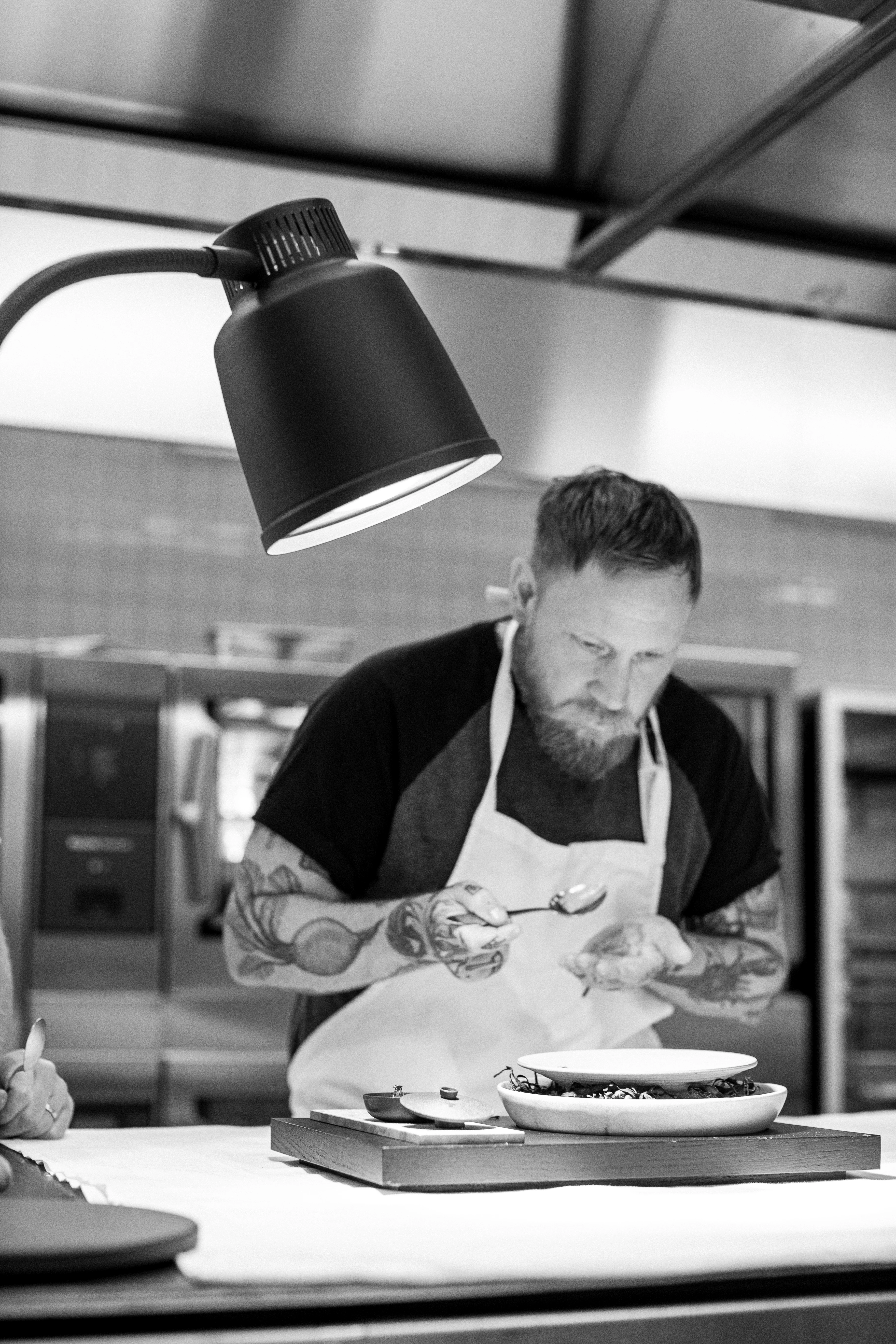 Stayhot Focus varmelampe, bordmodel, sort