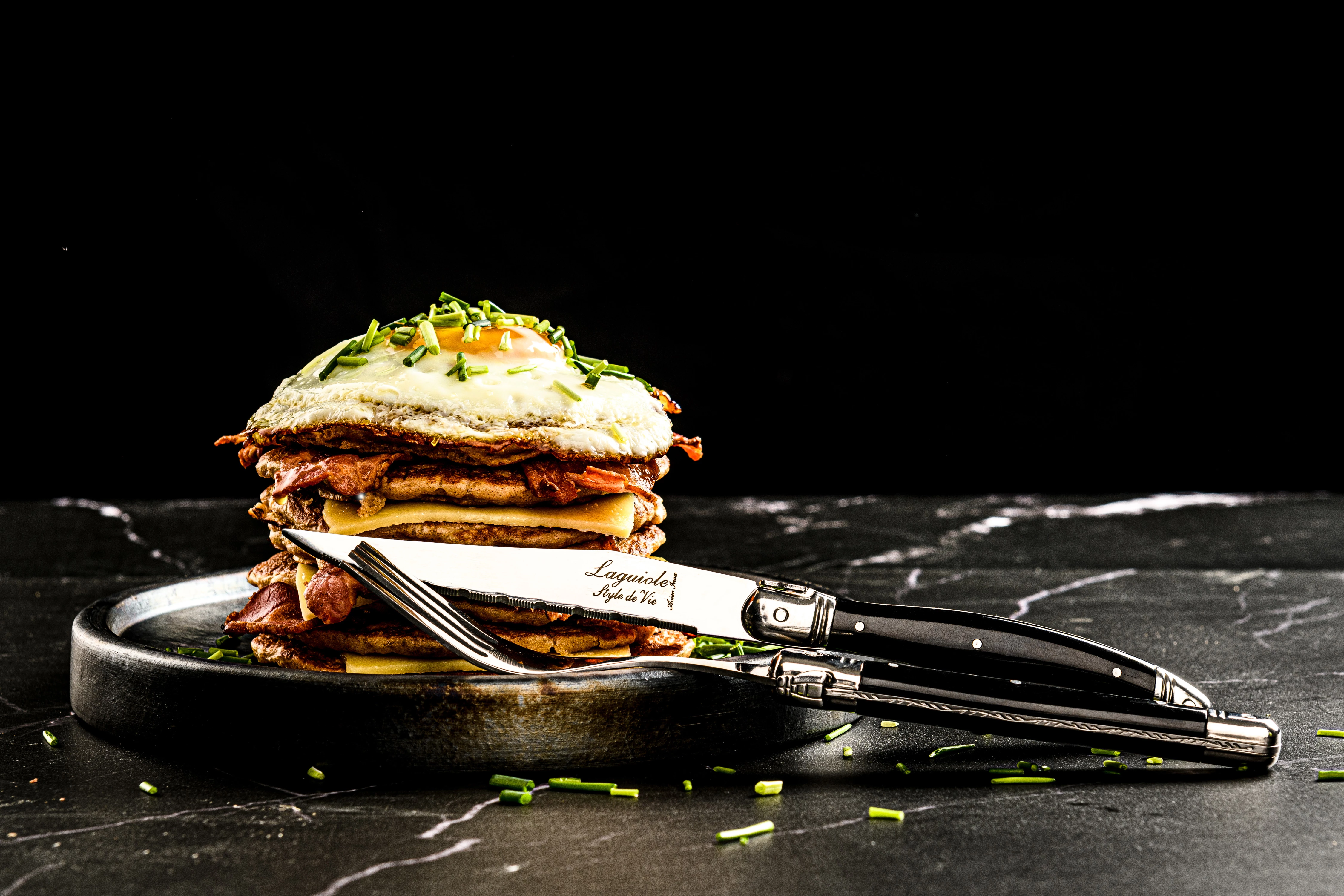 Laguiole steakkniv, sort, 23 cm