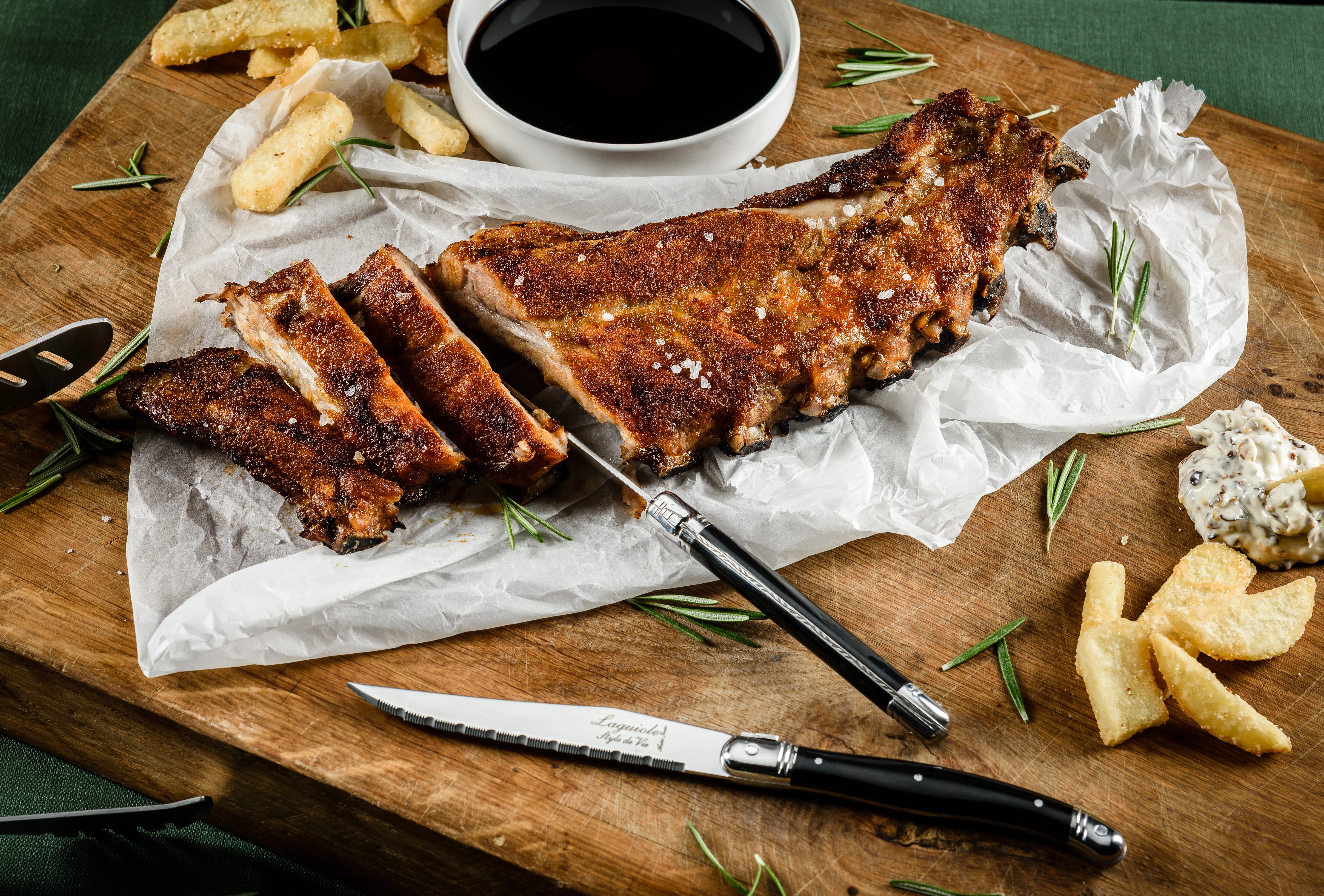 Laguiole steakkniv, sort, 23 cm