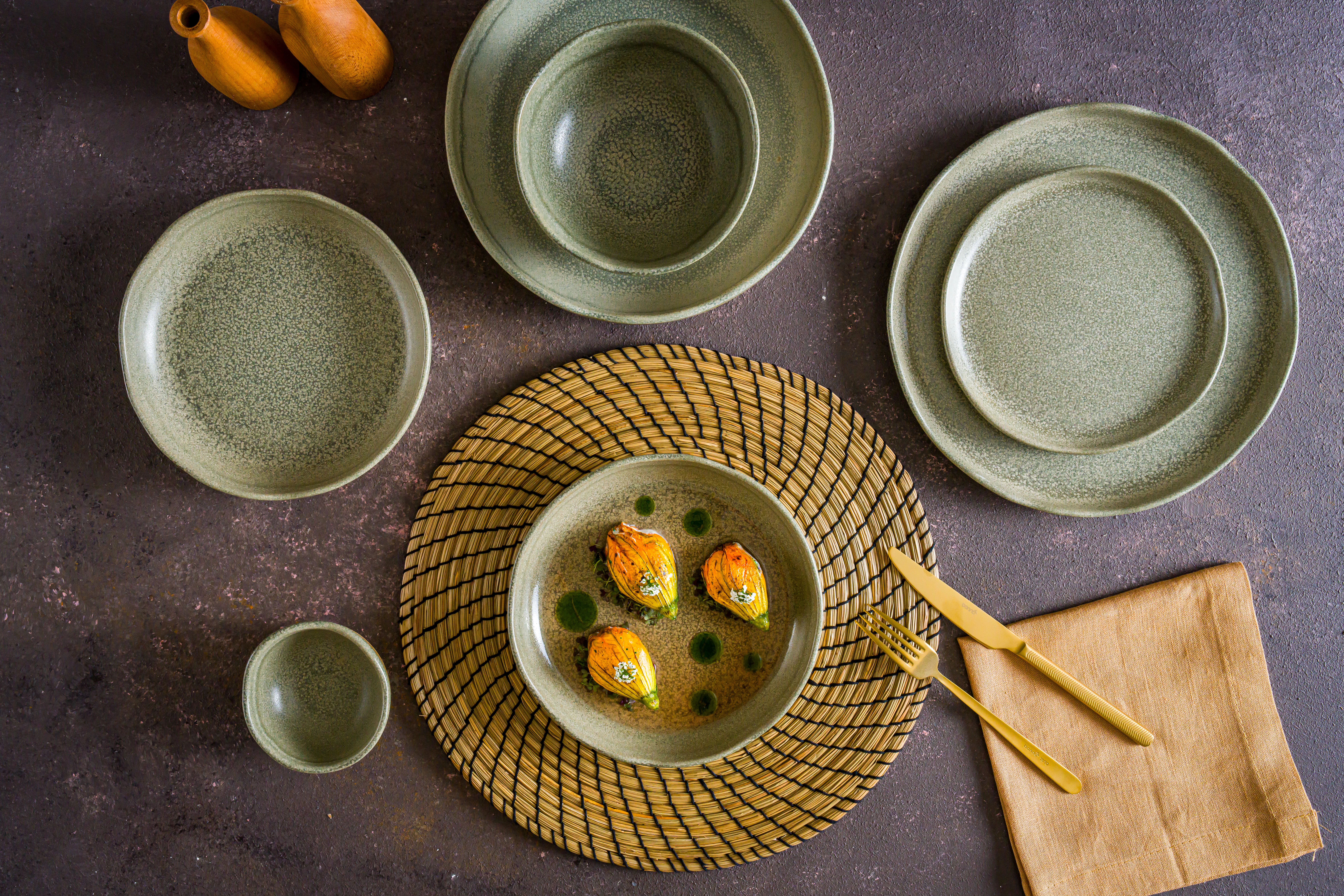 Bonna Adelfa flad tallerken, grøn, ø25 cm