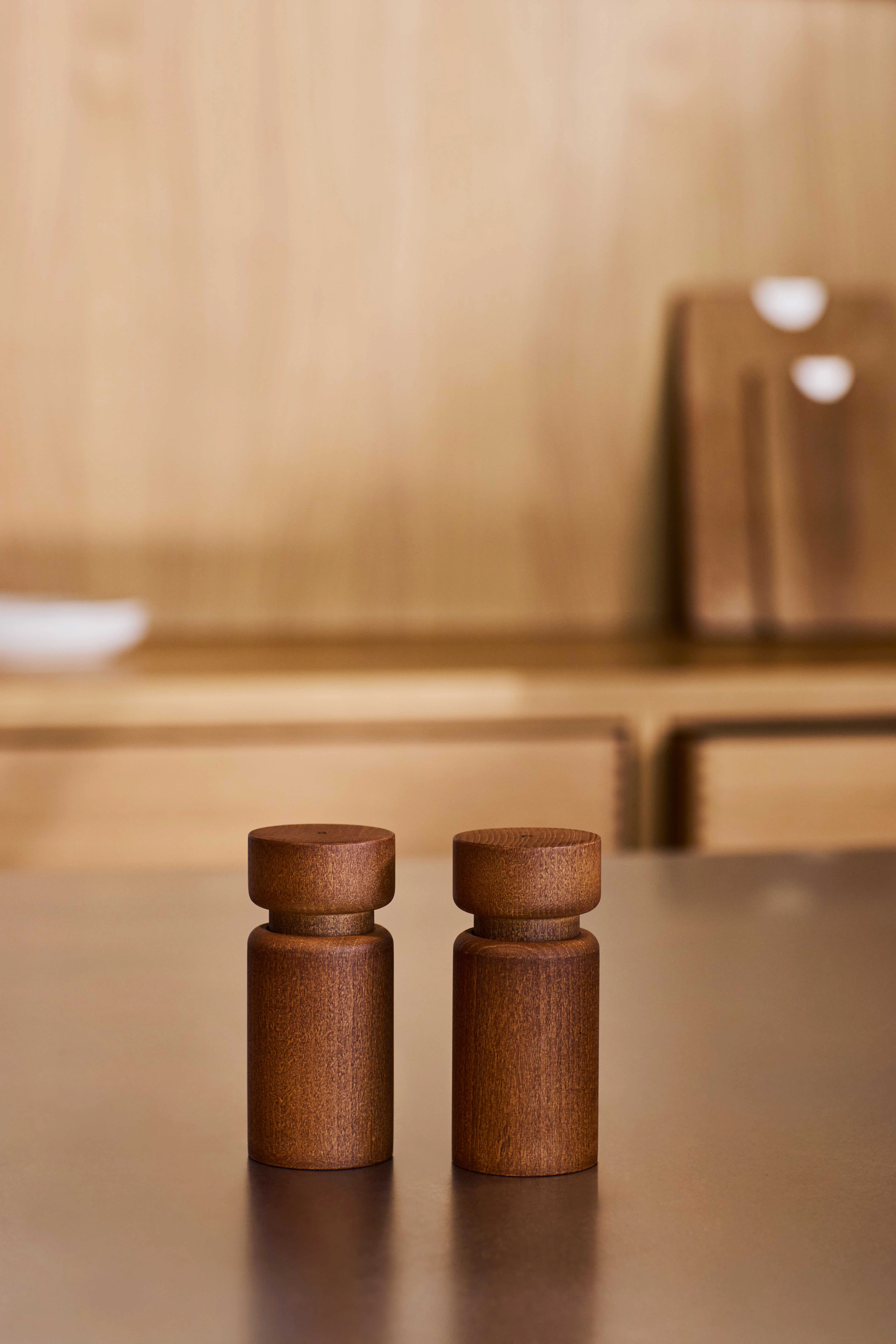 CrushGrind Helsinki peberkværn, mørk bøg, H11 cm