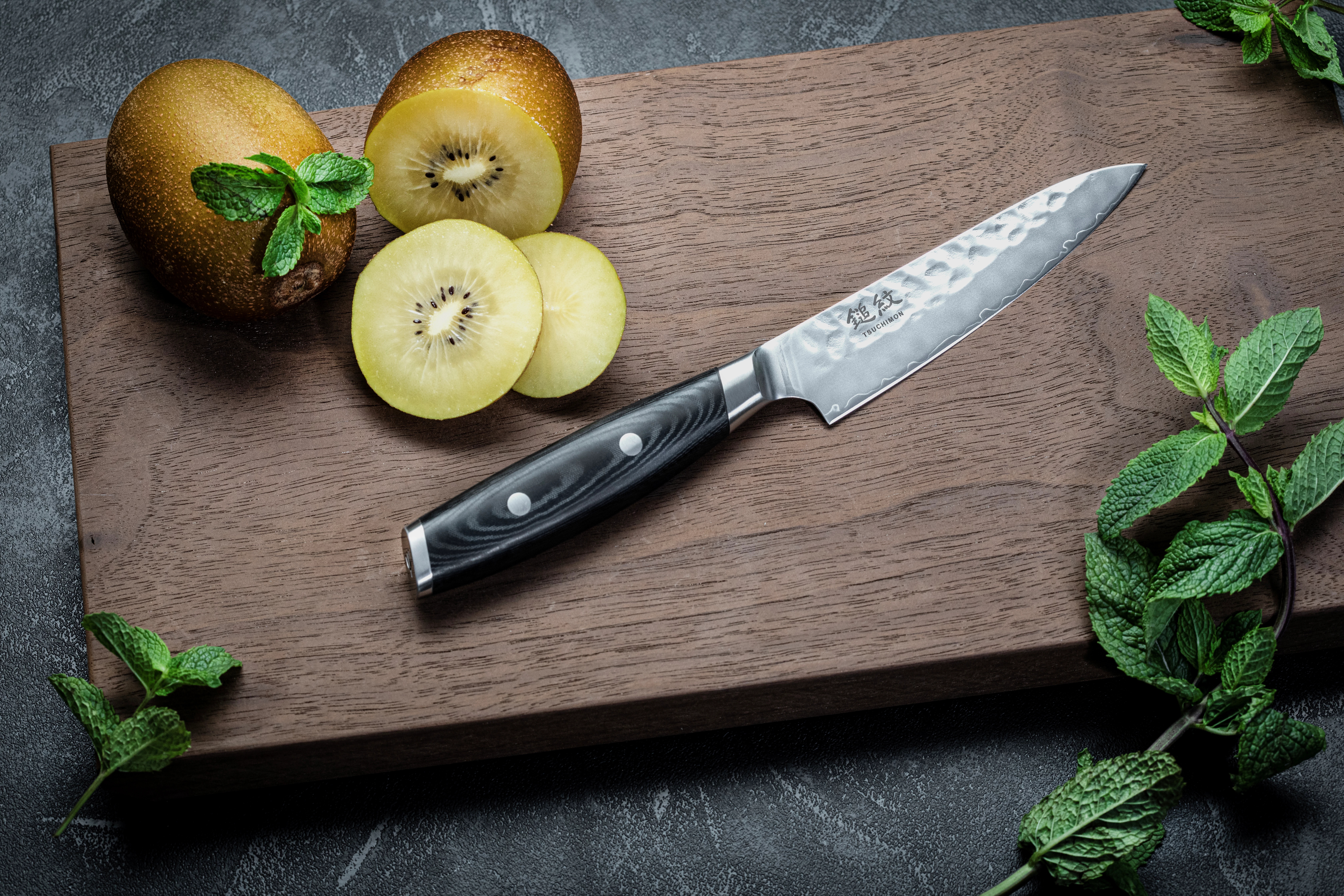 Yaxell Tsuchimon kokkekniv, 12 cm