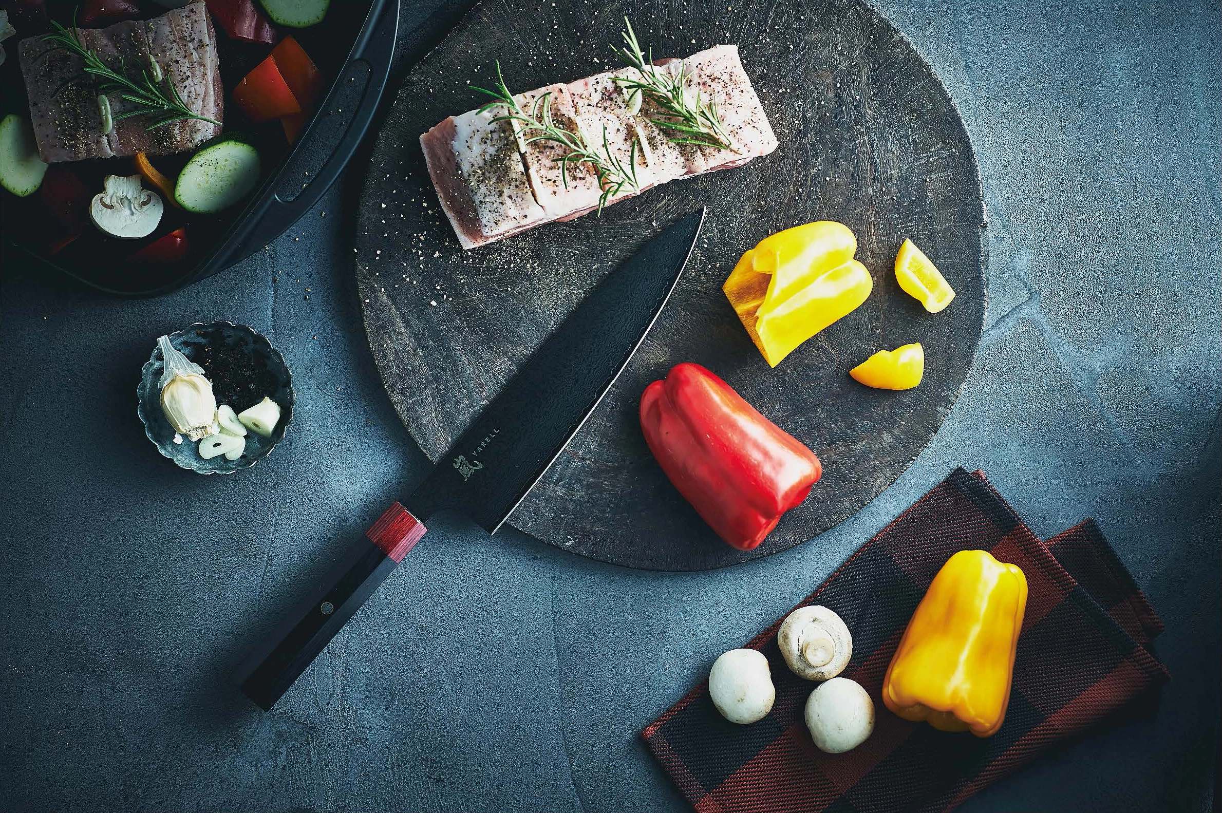 Yaxell Rei kokkekniv, 20 cm