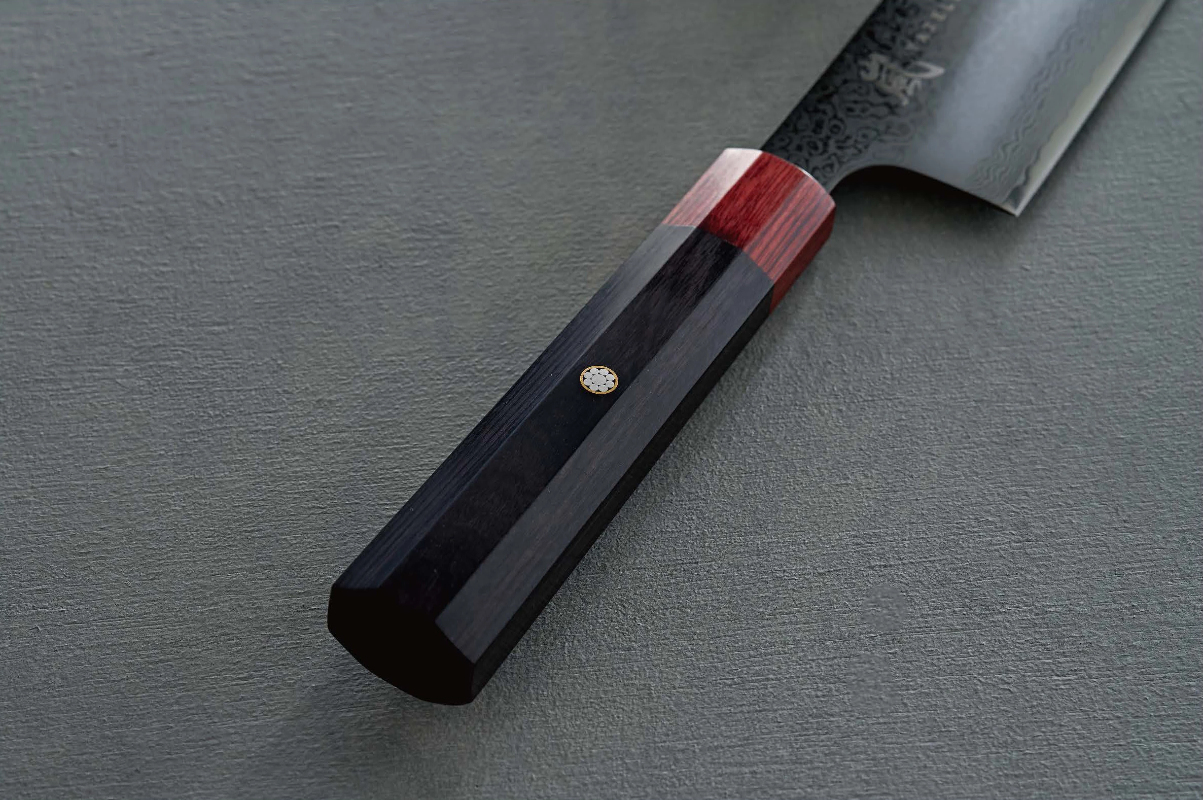 Yaxell Rei kokkekniv, 20 cm