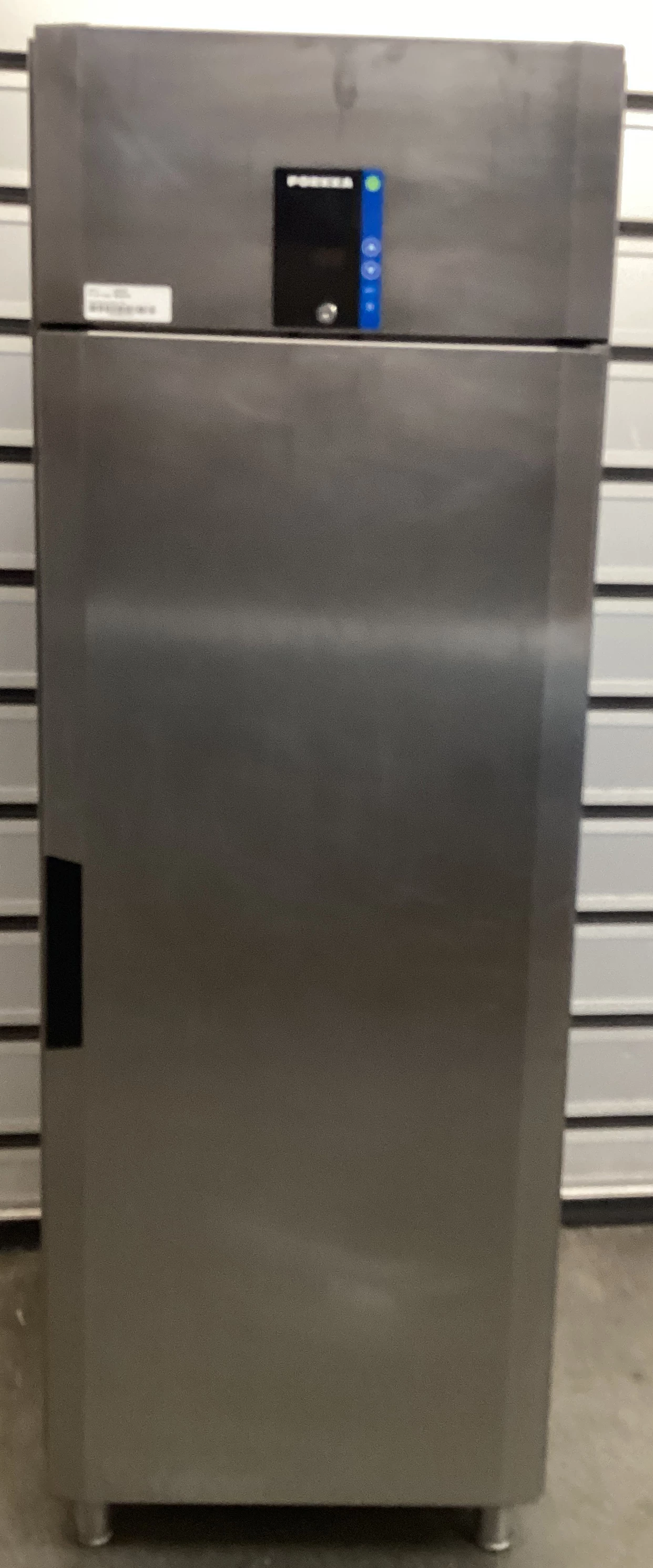 Porkka Porkka køleskab Inventus C7 SS