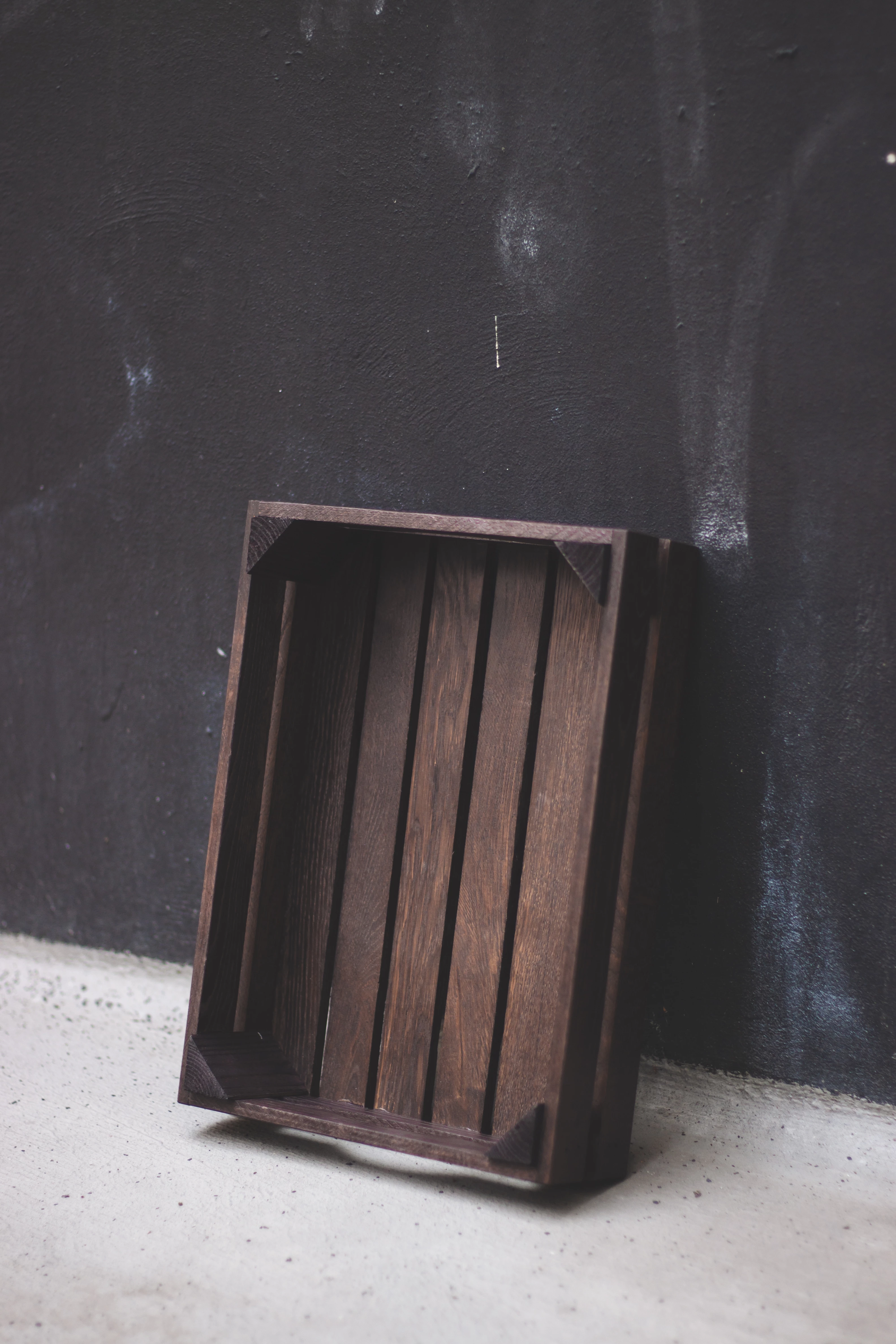 Forest bakke, mørk eg, 40 x 30 x 6 cm