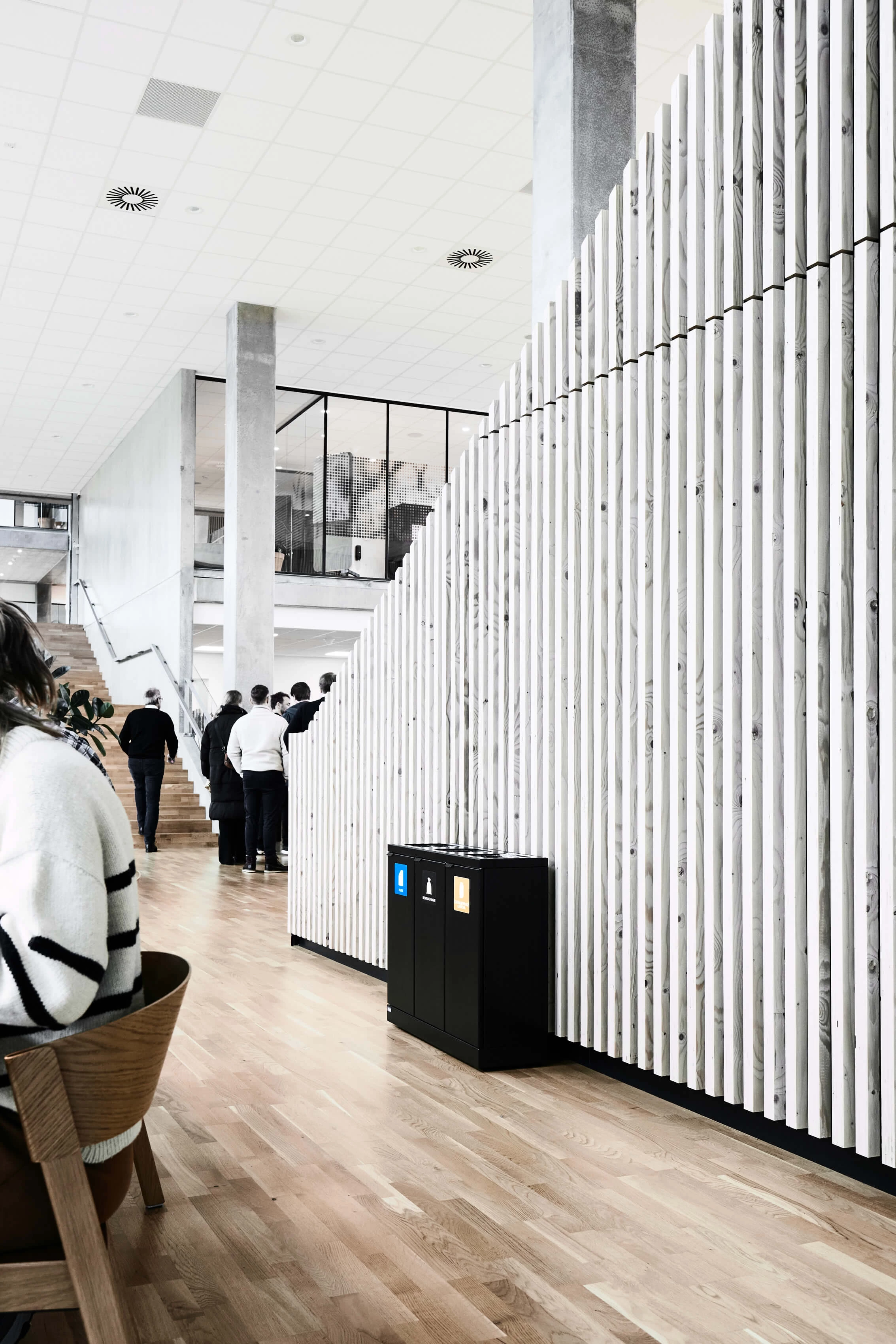 Bica affaldsbeholder uden låg, 3 x 45 ltr.