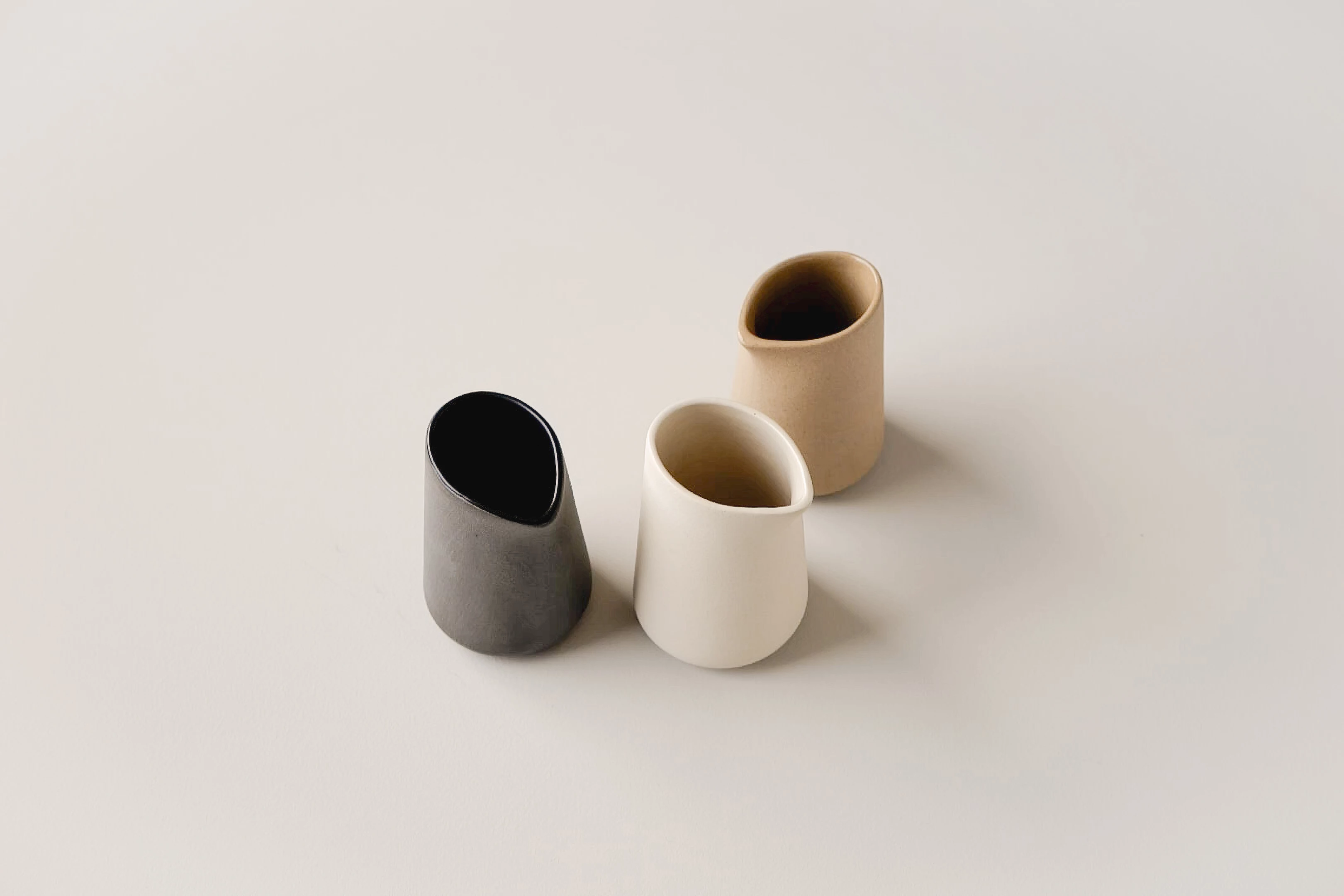 Figgjo Premium Stoneware Tilt kande uden hank, råhvid, 15 cl