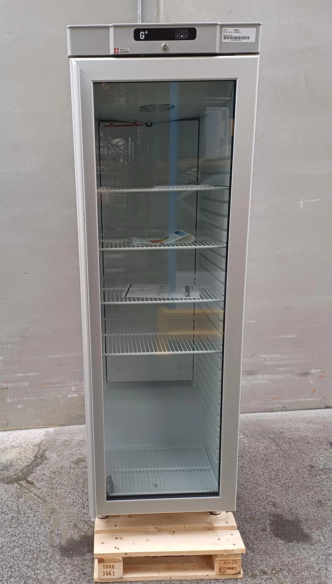 Gram Professional G+ køleskab GR400 RS