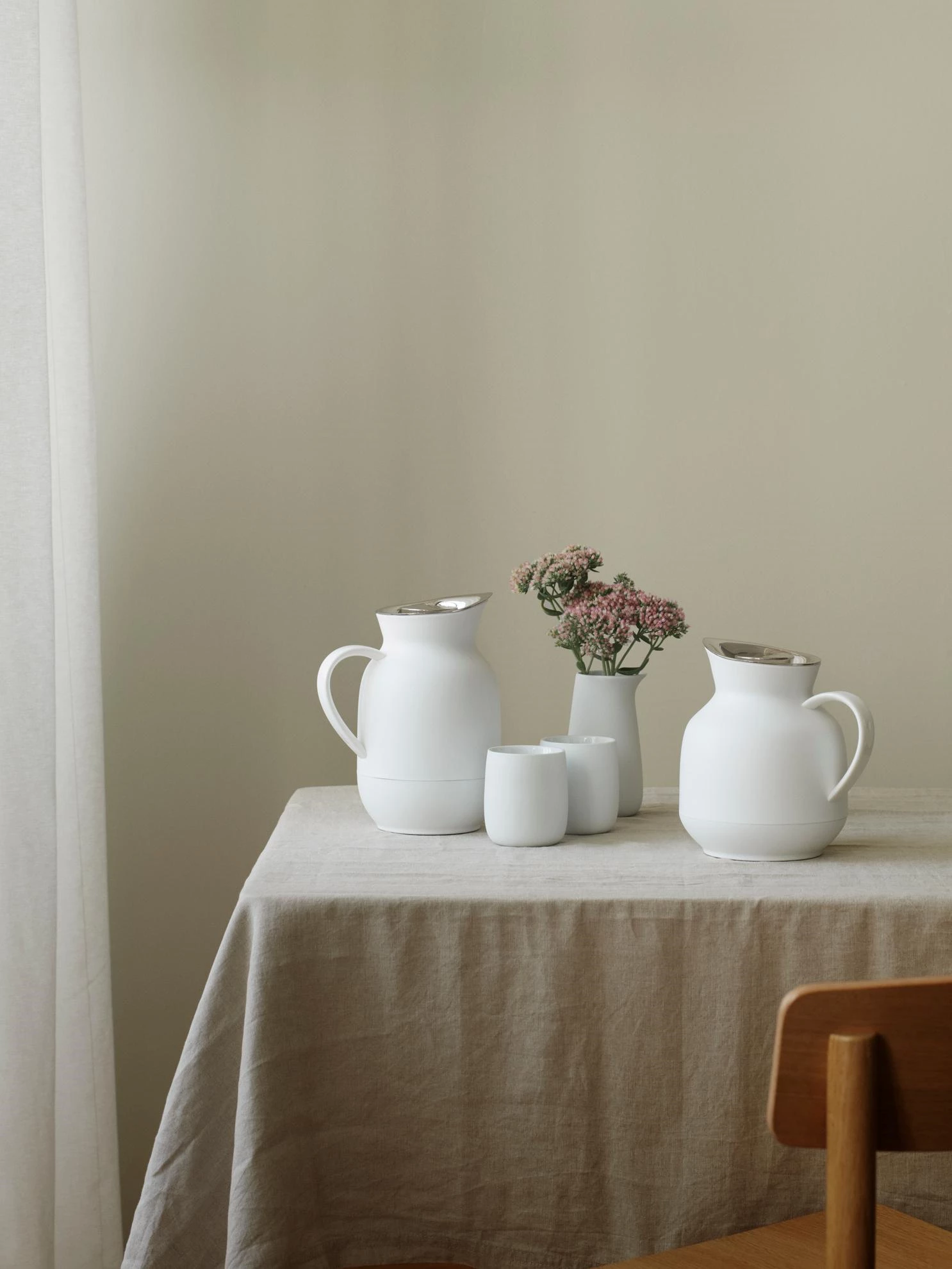 Stelton Amphora termokande, hvid, 1 ltr., H24 cm