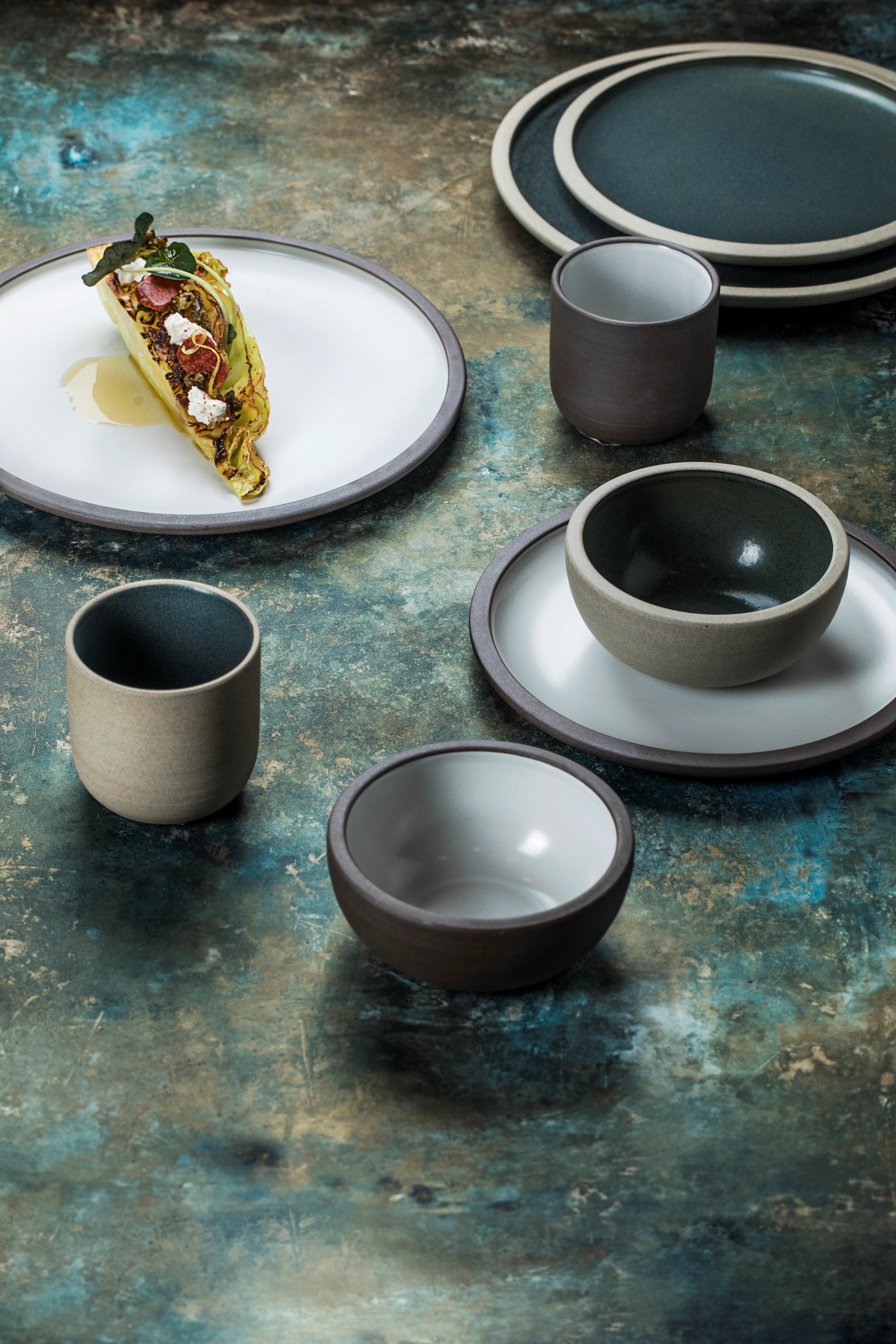 Nor flad tallerken, brun/hvid, ø26 cm