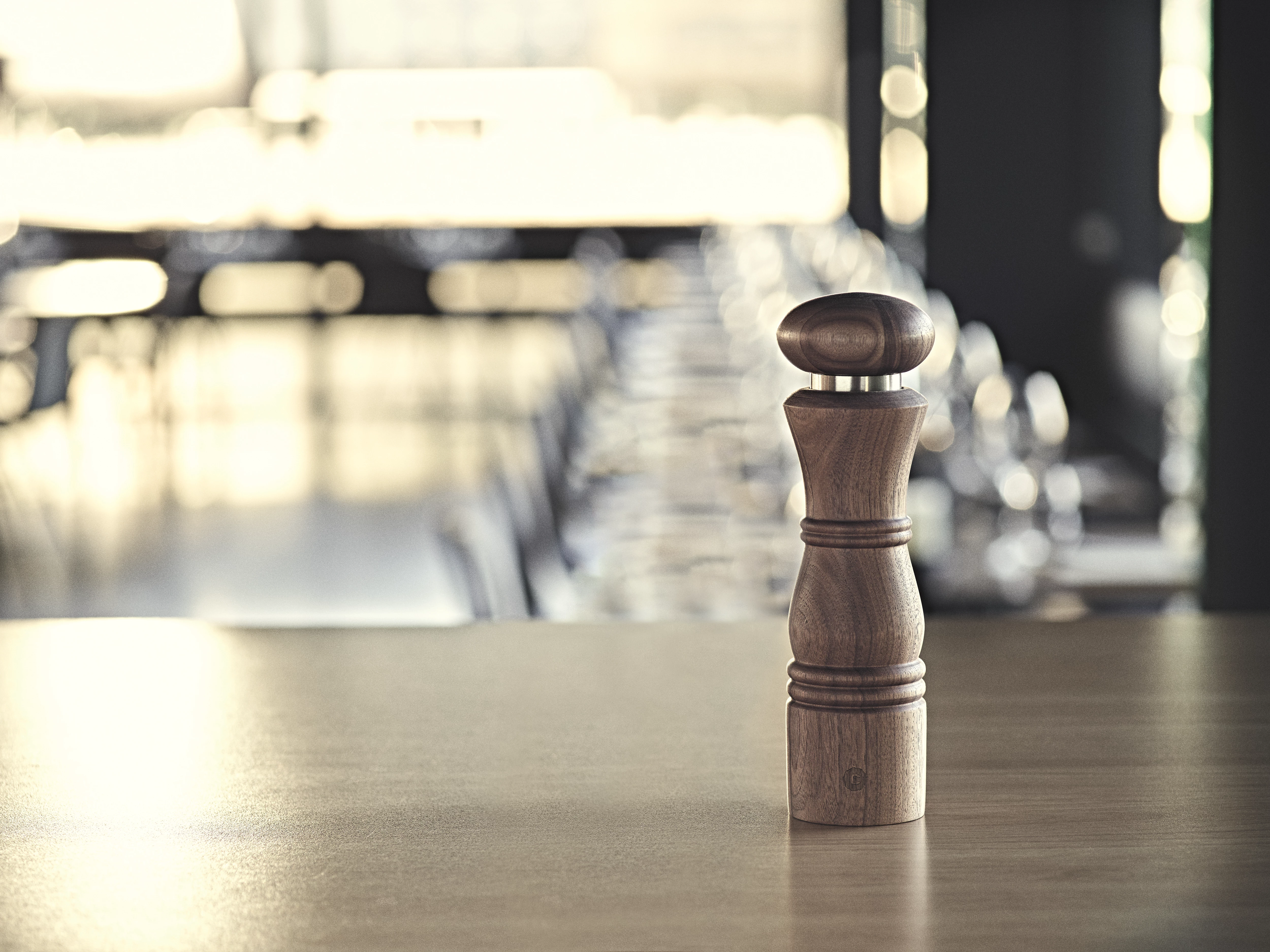 CrushGrind salt-/peberkværn, valnød, H22 cm