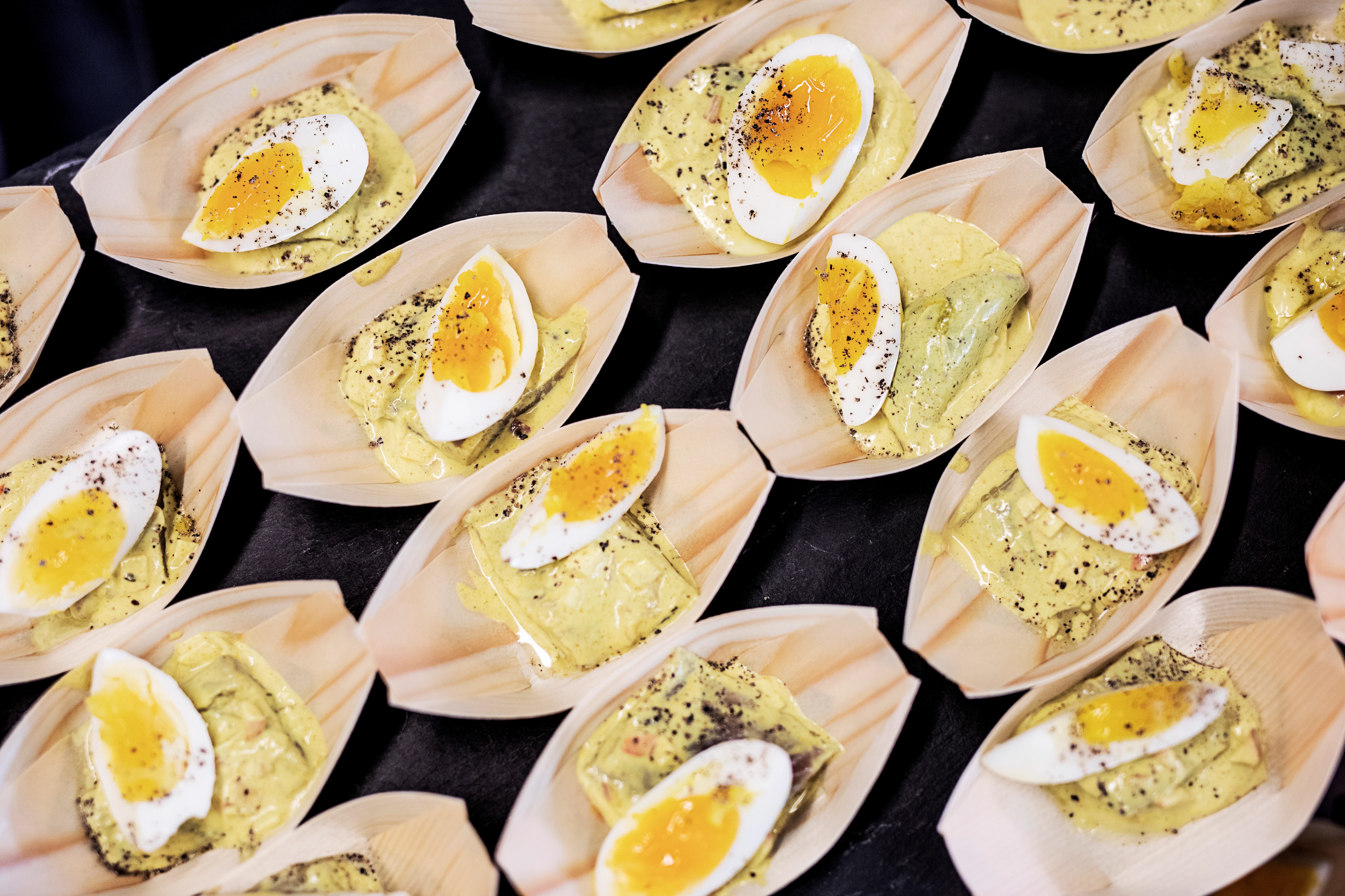 SP1S Natur skål, båd, 21 x 11 cm (50 stk.)