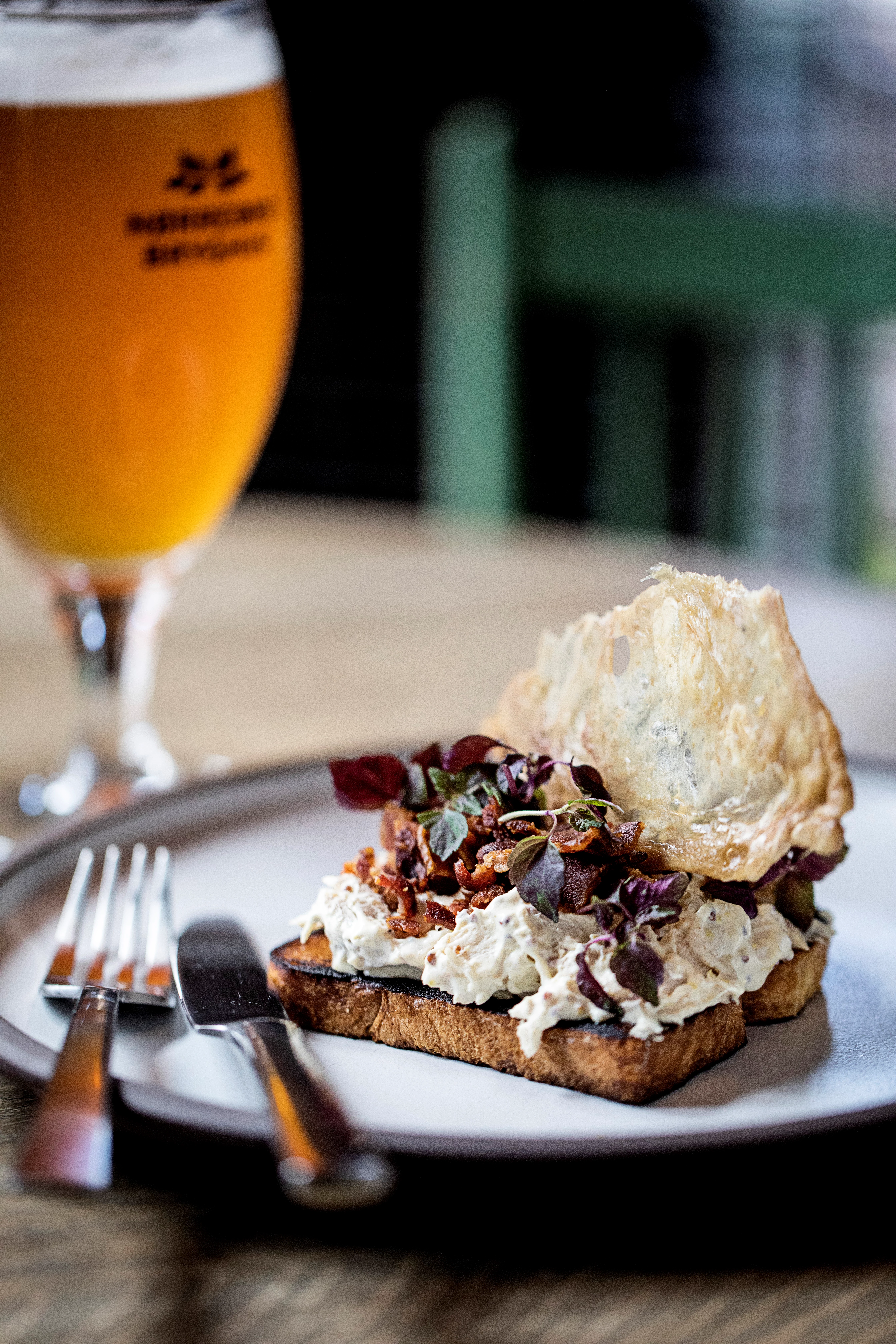 Nor flad tallerken, brun/hvid, ø26 cm